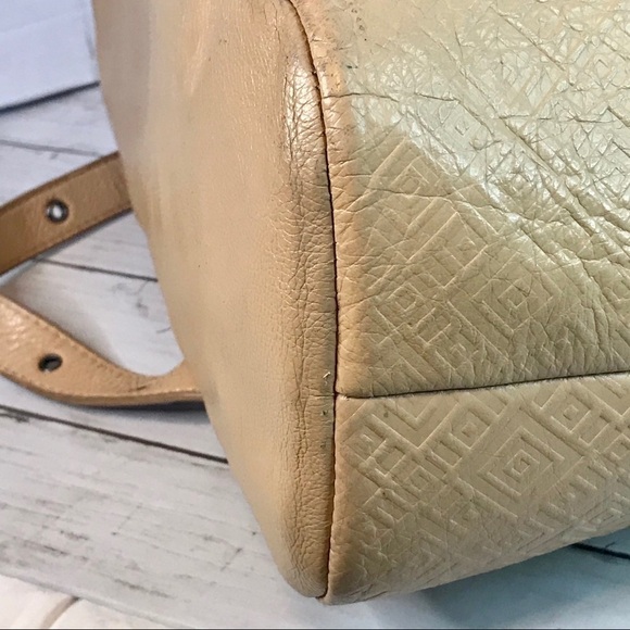 Sloane and Alex Sophia Large Leather Satchel Convertible Strap Bag - Picture 11 of 16